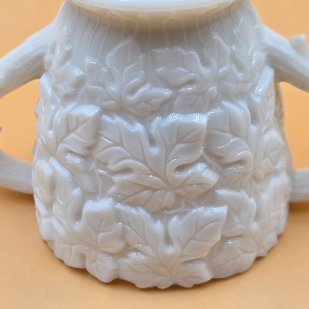 Westmoreland Bramble Milk Glass Creamer and Sugar Set Vintage - Picture 6 of 14